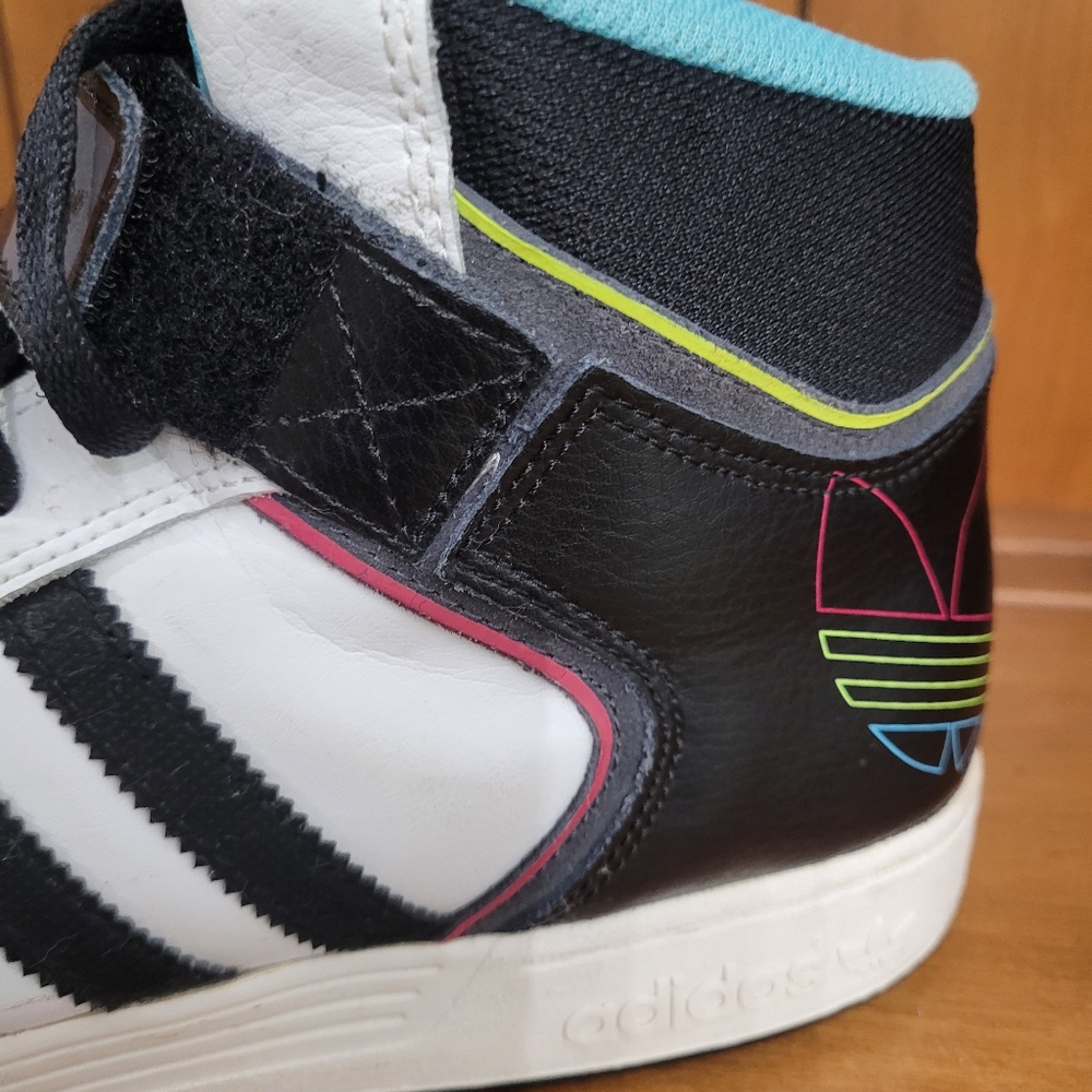 Adidas Varial Mid men's Size 11 sneakers. - Picture 3 of 7